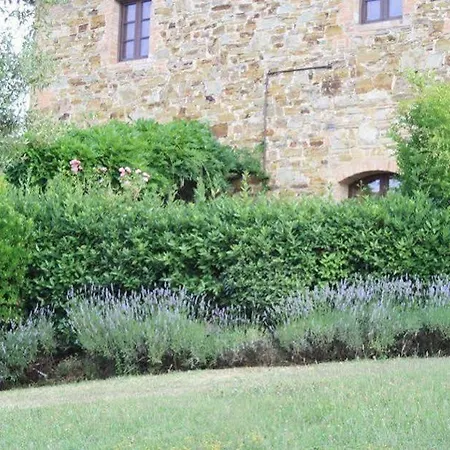 Villa Monteadorno Montaione